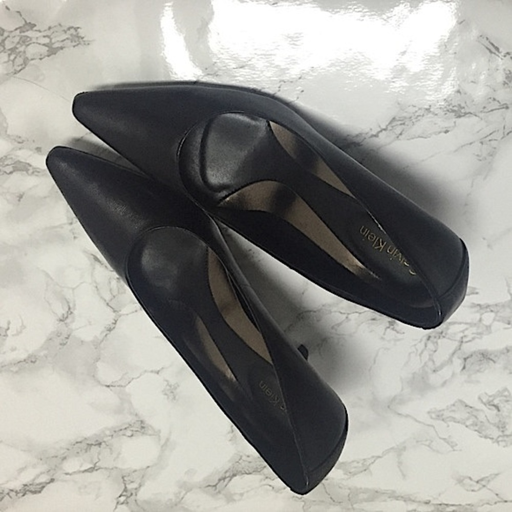 Calvin Klein black pumps